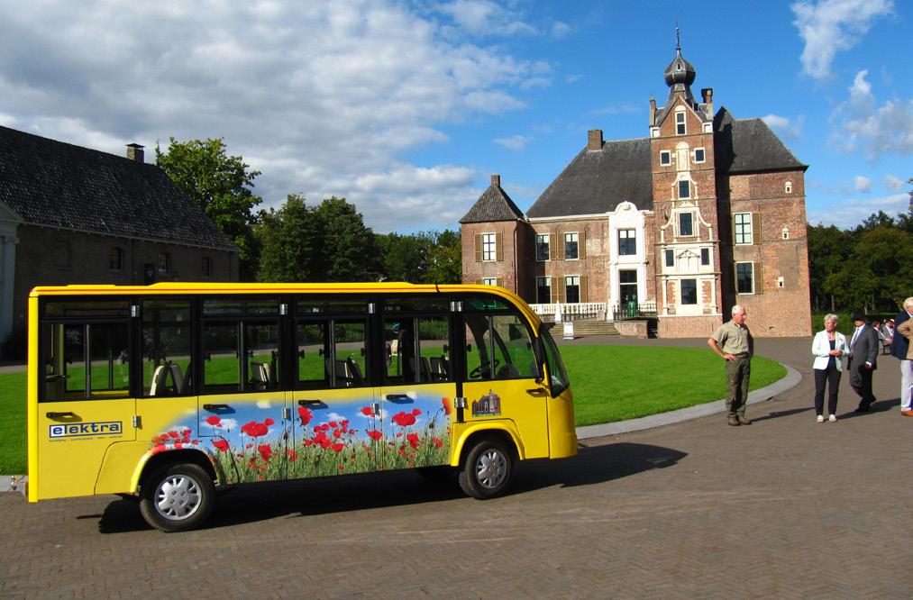 Ontdek waarom de waterpartijen en kasteel Cannenburch onlosmakelijk met elkaar verbonden zijn en hoe het kasteel tot bloei kwam in de 18e eeuw.