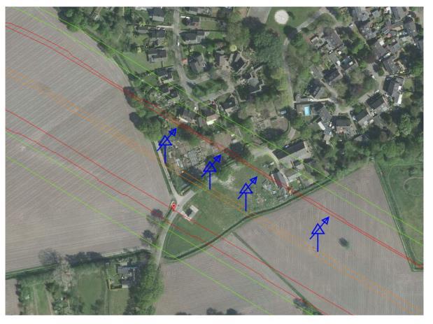 7 3.3 Conclusie Plaatsgebonden risico PR 36 ruwe olie leiding De PR 10-6 contour van de 36 pijpleiding in het plangebied is berekend op 38 tot 43 m aan weerszijden van de leiding.