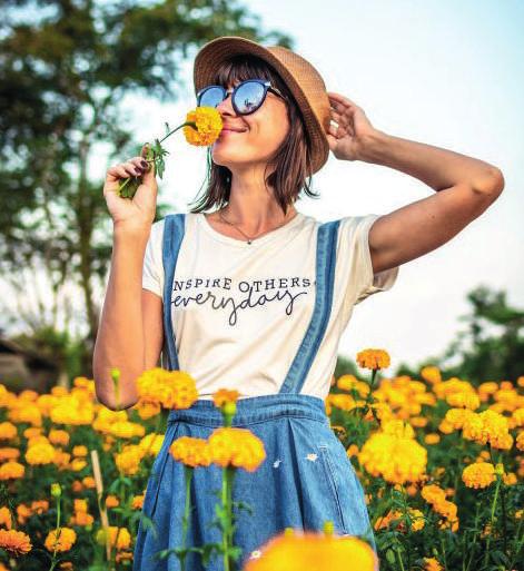 Alles is nu prachtig groen en de mooiste lentebloemen bloeien. Het is nu tijd om je tuindromen te realiseren. Altijd een tuin vol plukbloemen gewild? Of je eigen moestuin?