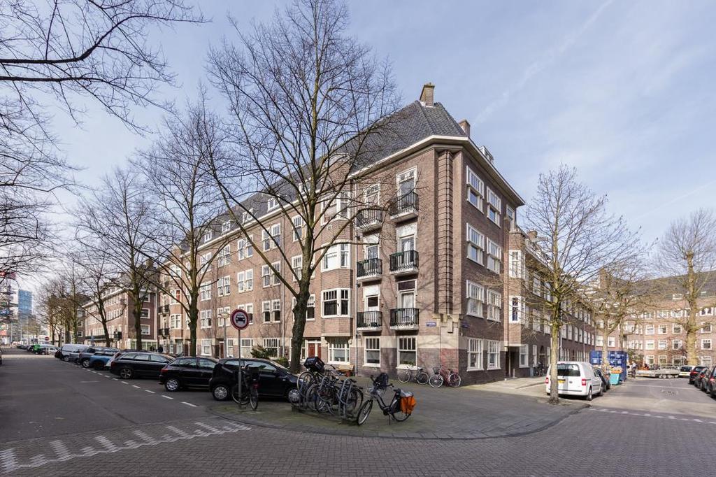 Niersstraat 20-III 1078 VK Amsterdam Vraagprijs 589.000,- k.k. Bouwjaar 1930 Woonoppervlakte 97,20m² (NEN-2580) Inhoud Ca.
