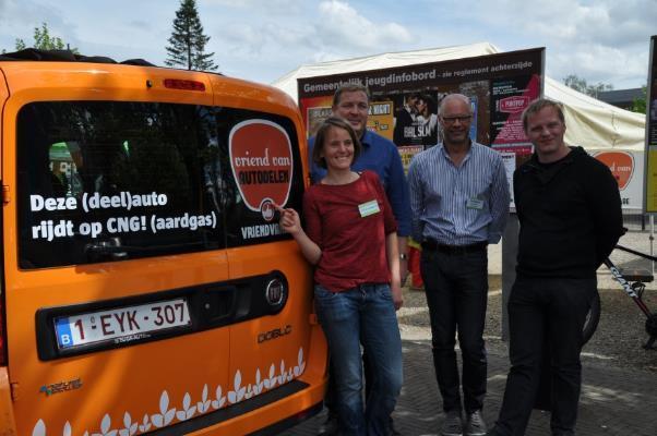 Gemeentelijk autodeelproject Gemeentelijke subsidie (terugbetaling lidgeld) + 40 dienstwagens (+ 10.