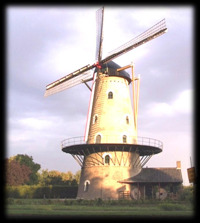 Bij de realisatie van een extra uitgang wordt gestreefd naar een duidelijke relatie tussen de watertoren en zijn omgeving.