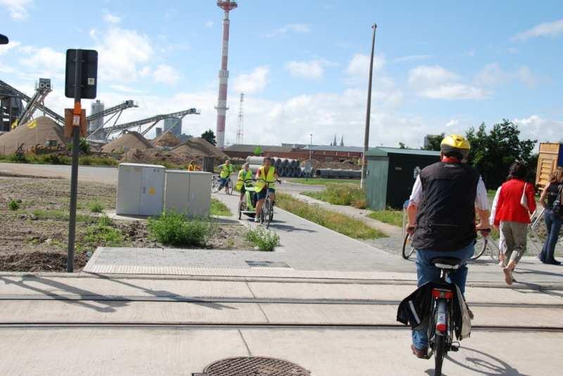 Fietsers durven wel eens schuin het kruispunt te nemen. 2.