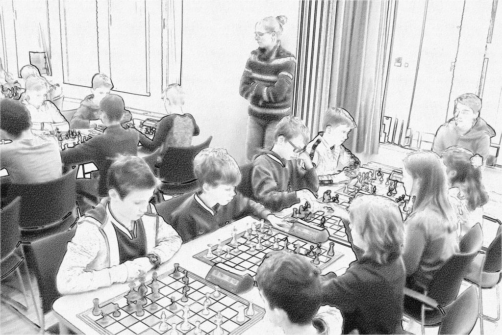 Schaken Met verve verloren Op de koudste 17 maart ooit gemeten reizen we af naar Deventer. Daar spelen we de halve finale schoolschaak regio Oost.
