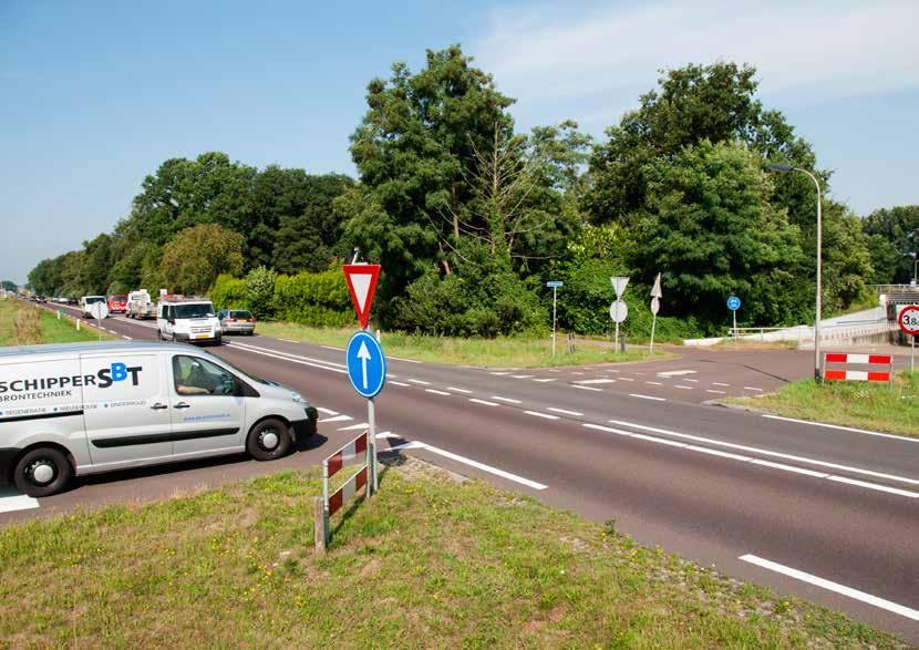 Nieuwsbrief Jaargang 3 Nummer 1 september 2013 Verkenning N35 Nijverdal - Wierden Verkenning verlengd De N35 is de belangrijkste weg tussen Zwolle/Kampen en Twente.