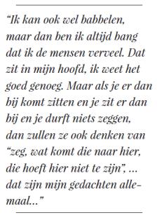 EENZAAMHEID BIJ PERSONEN MET DEMENTIE Problemen om met andere mensen in gesprek te blijven. Moeilijk om de juiste woorden te vinden. Nog moeilijker om namen en gebeurtenissen te benoemen.