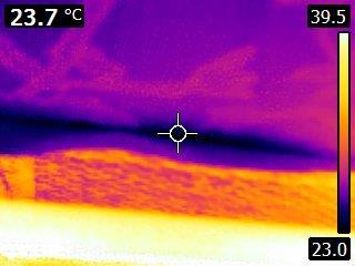 De temperatuur van de radiatoren in de woning die werden verwarmd hadden een temperatuur van
