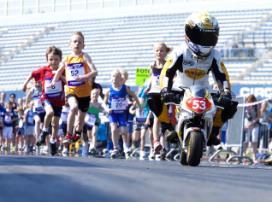 Met vriendelijke groet, Eva Gerritsen Medewerker TT-Run Start elke dag actief met je hart: jouw motor voor een gezonde(r) lichaam en