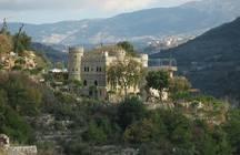 Zaterdag Volledige dag bezoek aan de Chouff bergen ( O,L,D) Bezoek aan Deir el Qamar, het kasteel van Moussa, Beitelden en