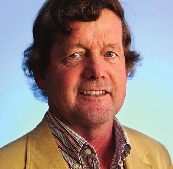 Johan Arends is sinds 1986 neuroloog. In 1984 promoveerde hij aan de Radboud Universiteit in Nijmegen op experimenteel onderzoek in de epilepsie.