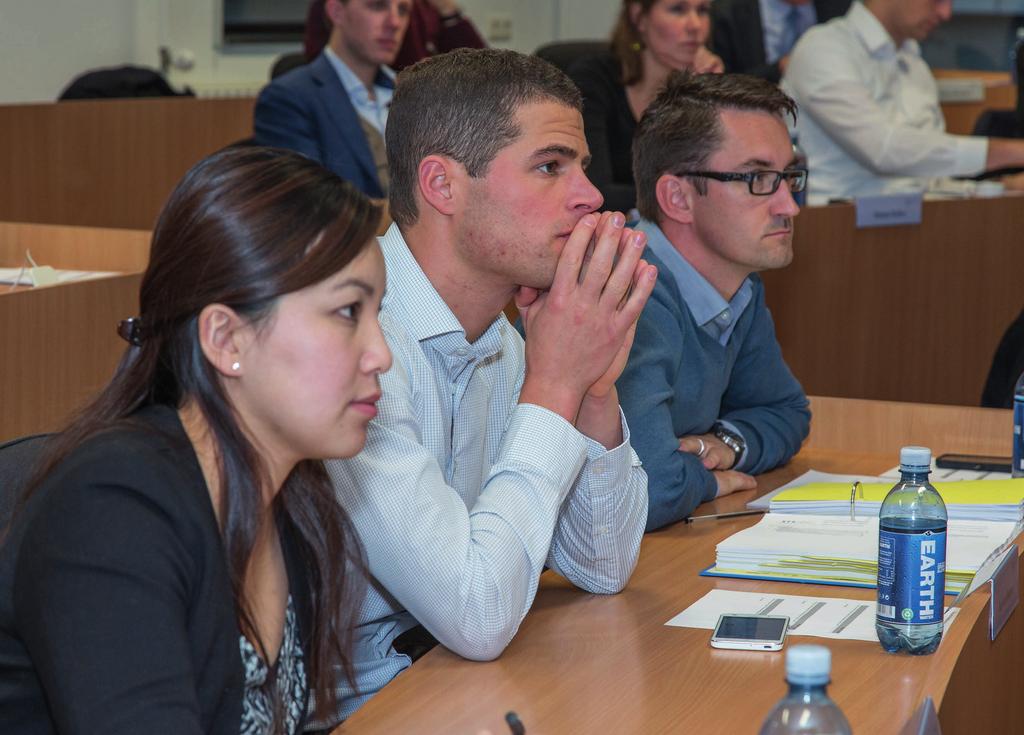 DOELGROEP Het programma is gericht op professionals uit de fiscale praktijk met drie tot negen jaar werkervaring die zich willen verbreden en verdiepen op het terrein van het internationaal en