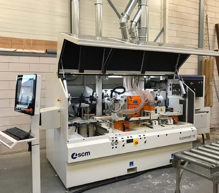 NIEUWE AANWINST SCM SUPERSET 4-ZIJDIGE SCHAAFBANK NIEUWE 6-ASSIGE CNC EN NC GESTUURDE MACHINE