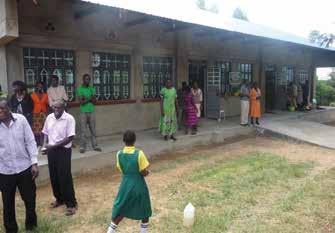 Ugolwe Primary School Op 9 oktober is er een prachtige bibliotheek overhandigd aan de school. Nu het gebouw er staat zal er gewerkt worden aan de inrichting.