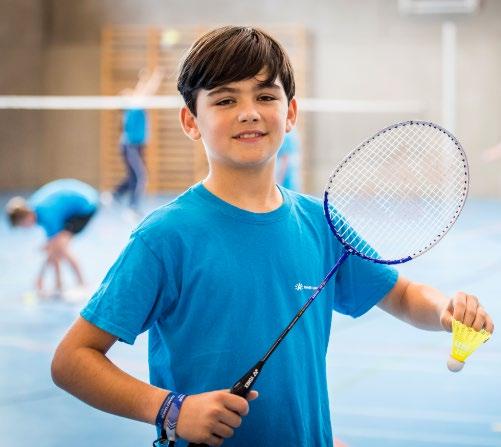 Schoolvisie DYNAMISCHE SCHOOL Jong en dynamisch schoolteam Mee met vernieuwing Keuzesport in de 1 e en 2 e graad Sportieve speelplaats Meerdaagse schoolreizen in