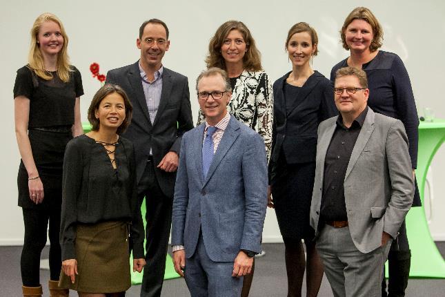 Adviescommissie zorgevaluatie ingericht Hanna Willems, klinisch geriater, voorzitter Rudolf Poolman, orthopedisch chirurg Esther Verstraete, neuroloog Anneke Kwee, gynaecoloog Raphael Hemler,