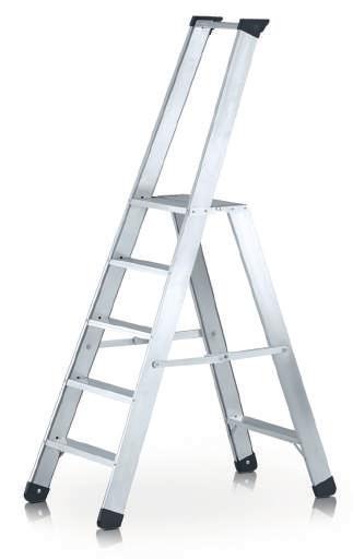 Ladders en traen/ traen, eenzijdig oploopbaar Seventec S Trap et 7-punts verbindingstechniek Als de hoogste stabiliteit vereist is. 85 diepe treden voor een veilige stapositie.