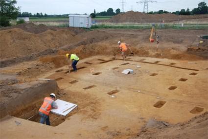 Artefacten: Dat is de naam die een archeoloog geeft aan alle voorwerpen die een mens maakt en