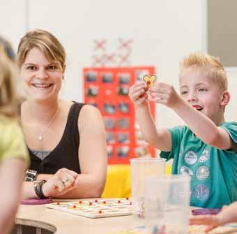 Door onder andere filmpjes en foto s te delen met Daans ouders en de mensen om hen heen, bouwen zij samen aan