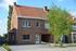 Huizen. Diverse moderniseringen. Centraal gelegen. Vier slaapkamers. Mogelijkheid voor paarden. Twee garages. Stationsweg 31, 6051 KK Maasbracht